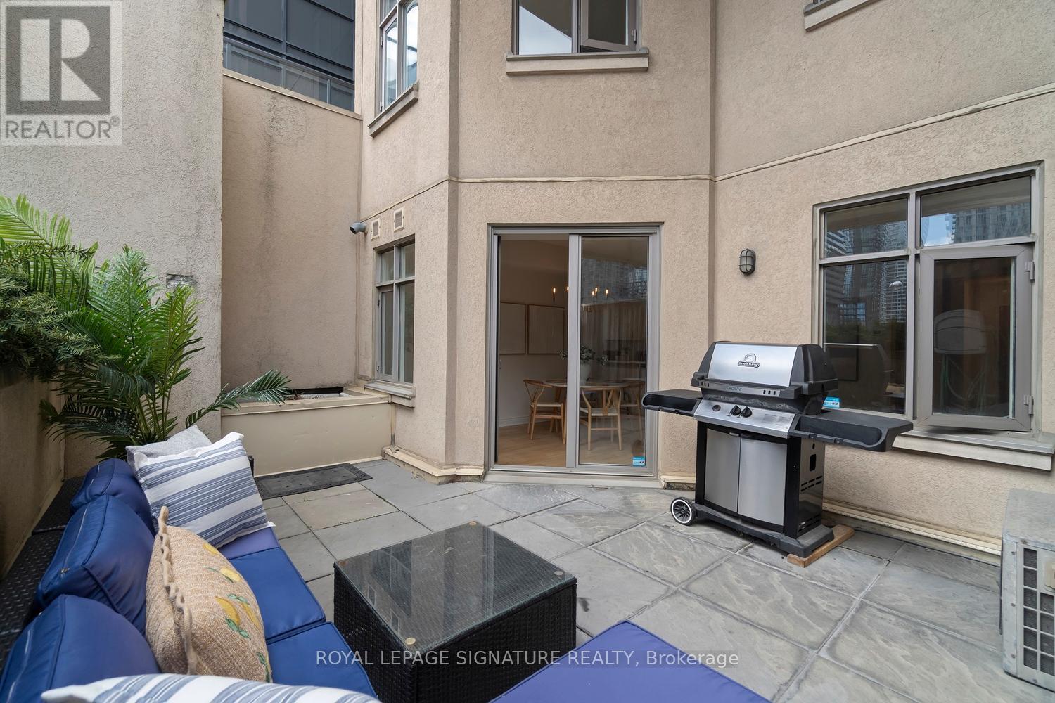 #207 550 FRONT STREET W - 17