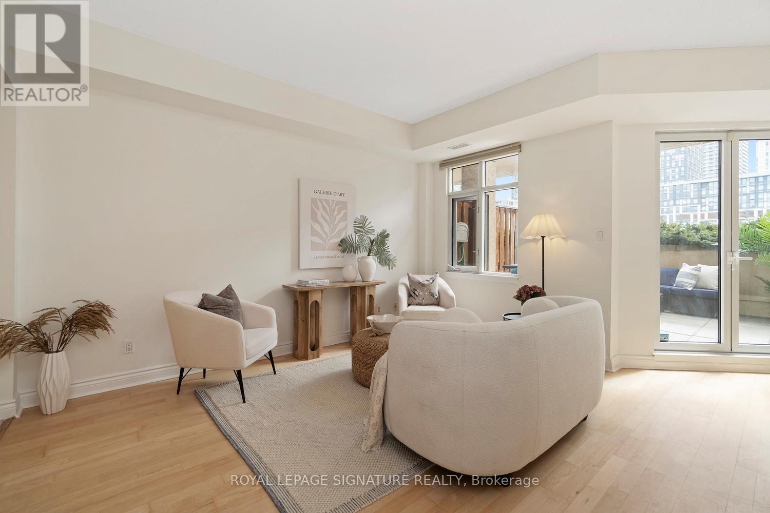 #207 550 FRONT STREET W - 5