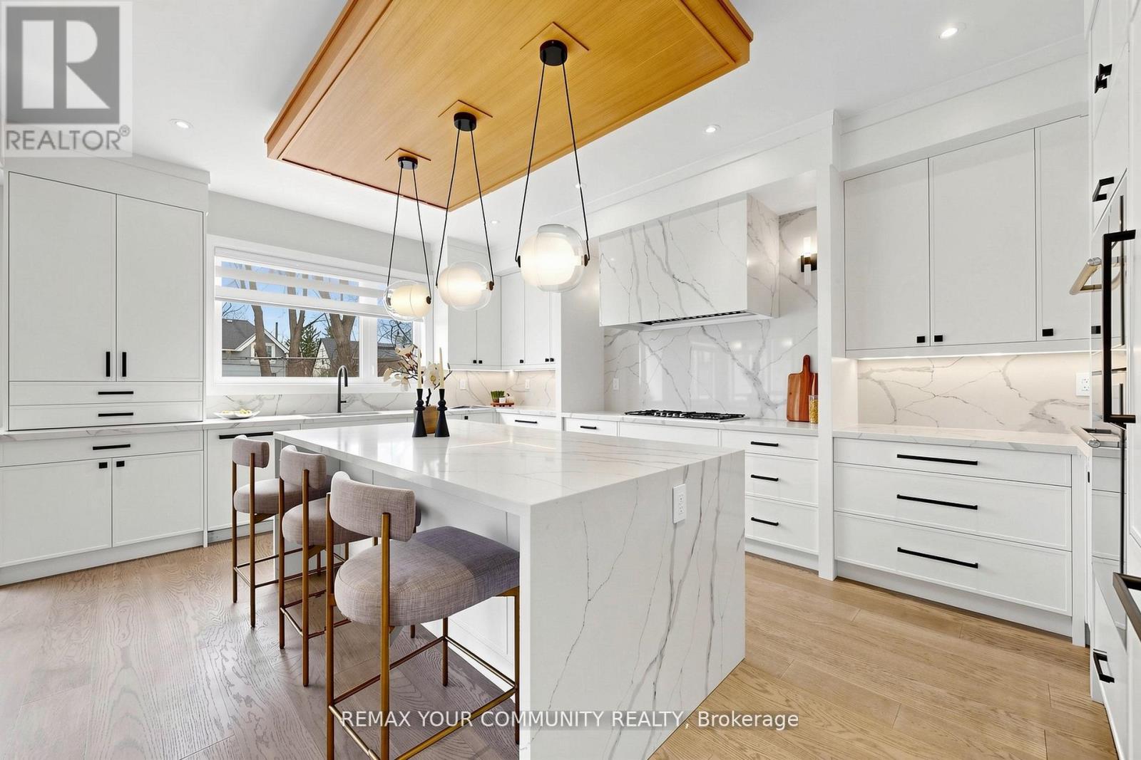97 RANEE AVENUE - 15