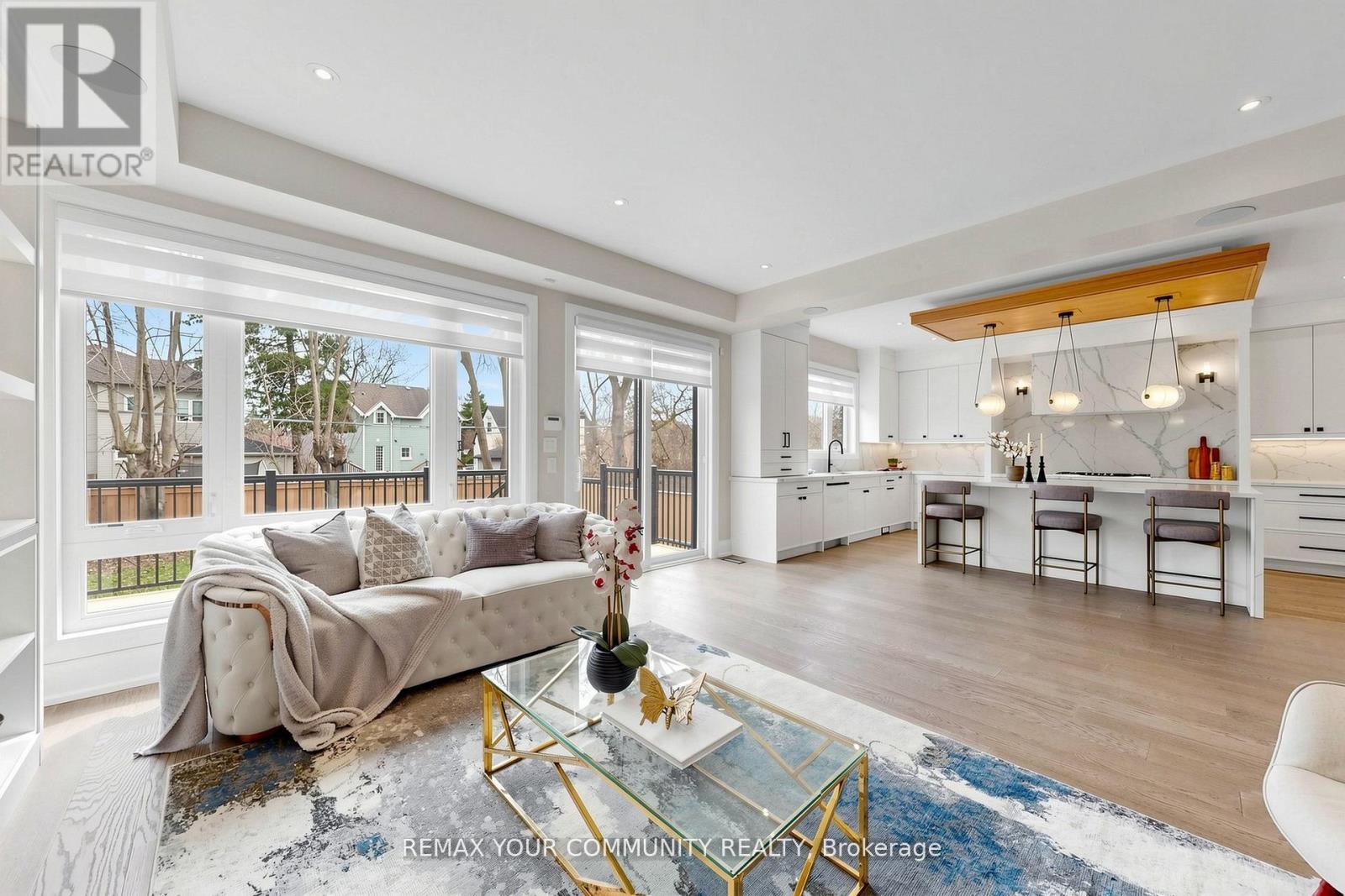 97 RANEE AVENUE - 16