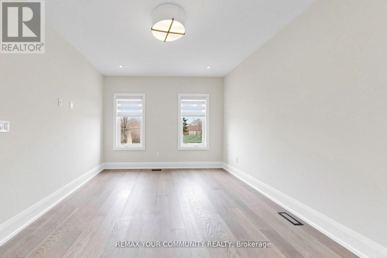 97 RANEE AVENUE - 19
