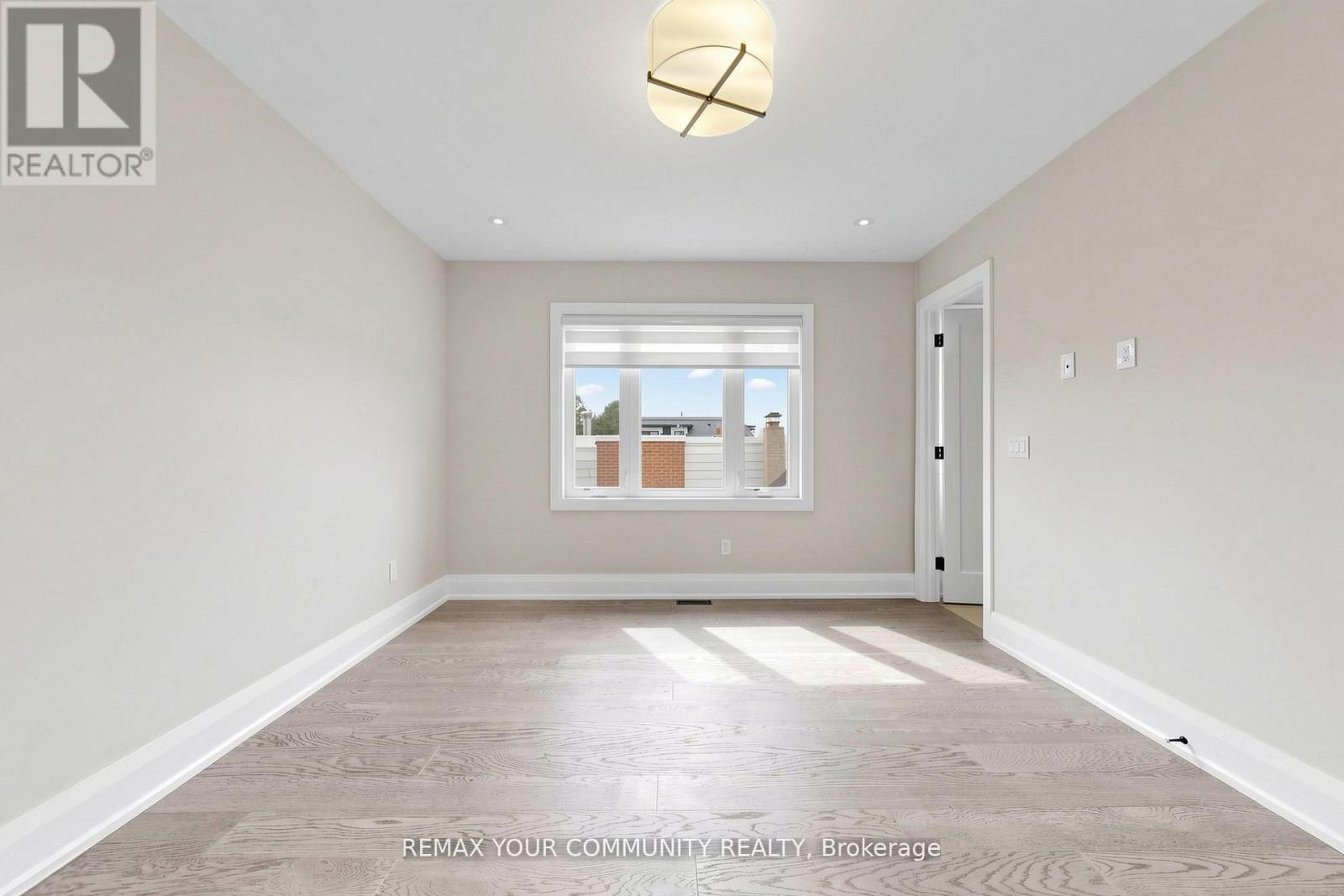97 RANEE AVENUE - 30