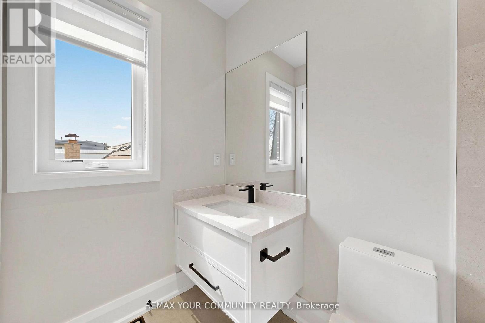 97 RANEE AVENUE - 33