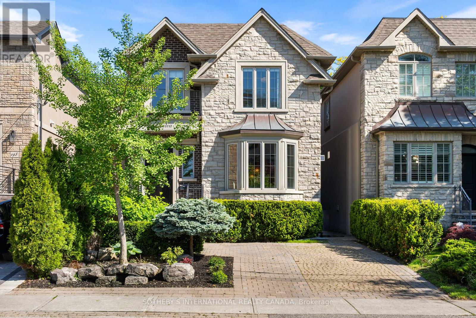 Listing photo of 200 DONLEA DRIVE