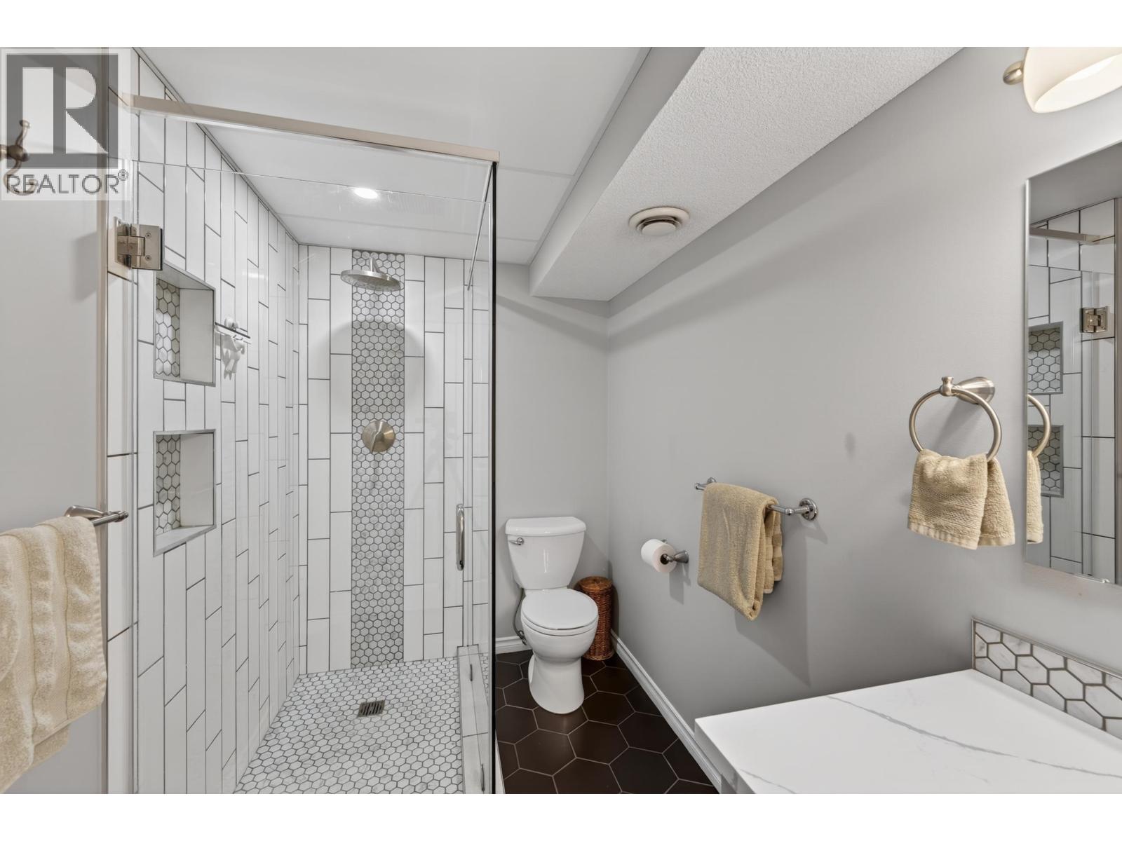 10315 111 AVENUE - 20
