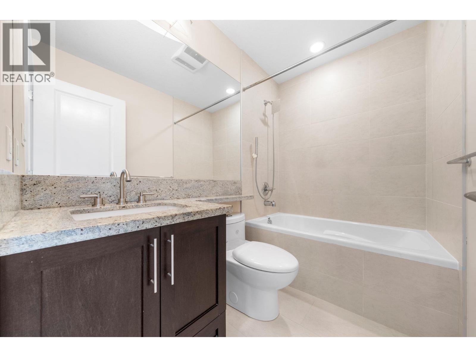 4 Bed, 3 Bath House for Sale in Richmond – 4 9580 ALBERTA ROAD, Richmond – MLS# R3097694 - Image 21