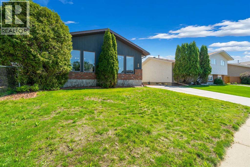 17 Calder Place SE - photo 3