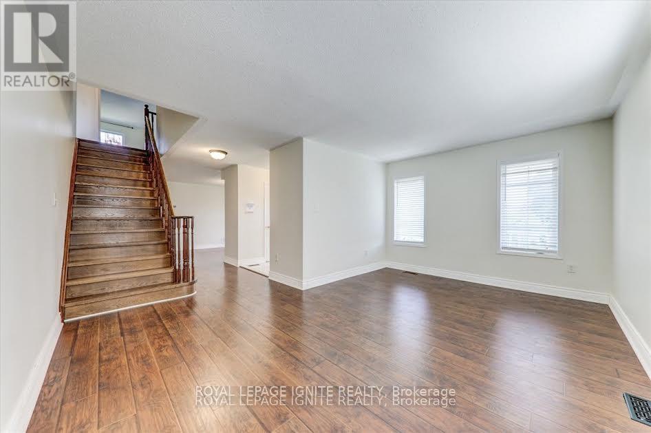 57 ARMITAGE CRESCENT - 11