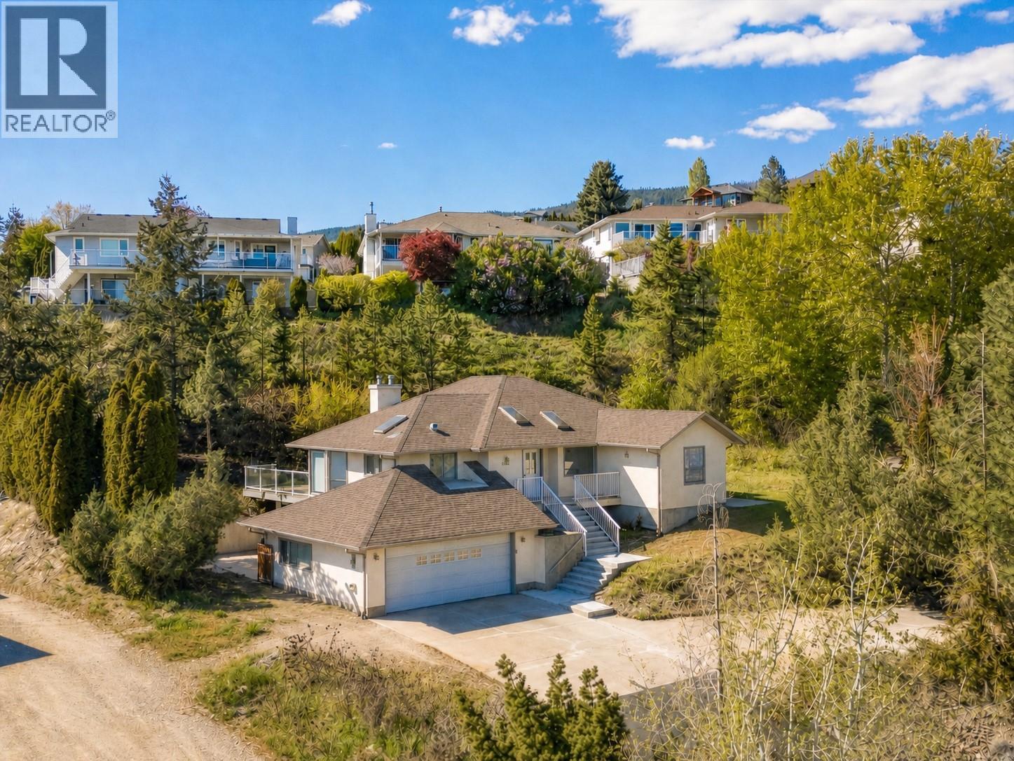  2194 Shamrock Drive, West Kelowna