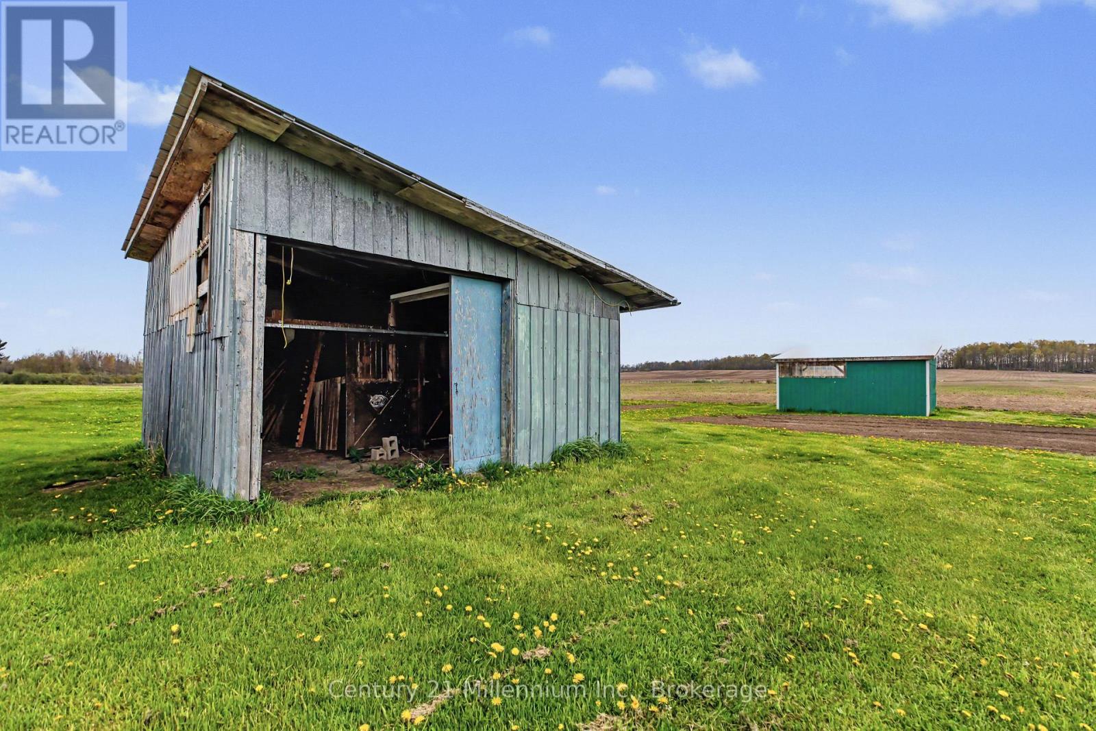 4758 BRUCE 3 ROAD - 41