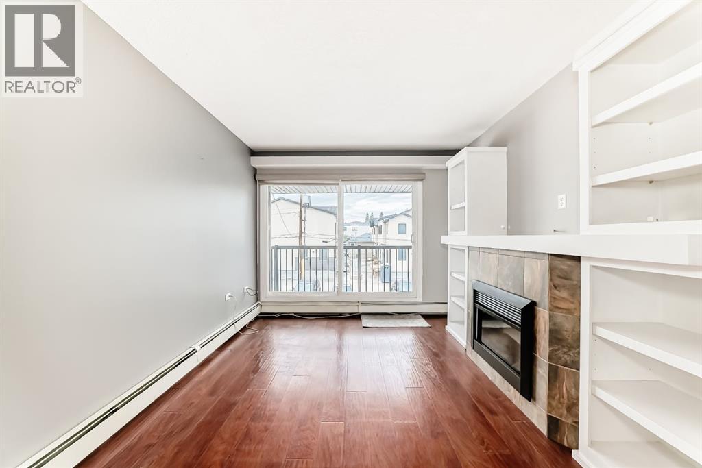 #4 2902 17 Avenue SW - 26