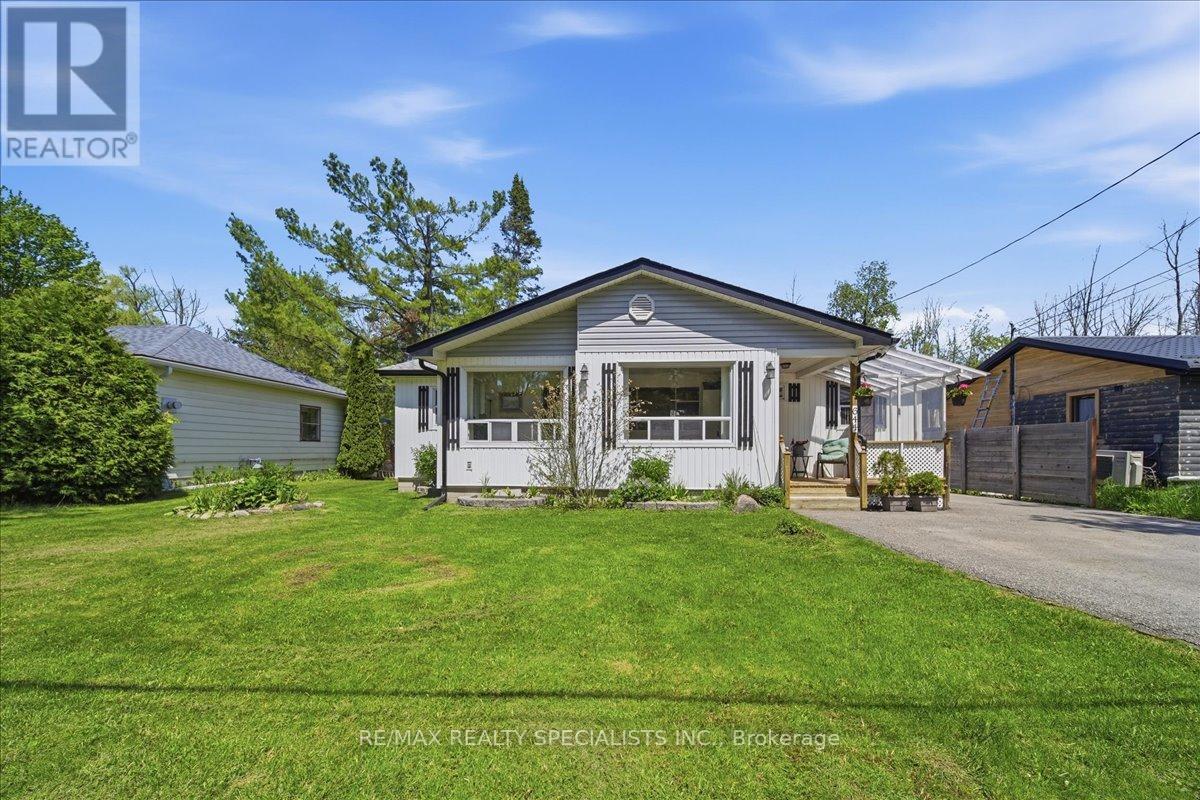 644 ROSE LANE - 1