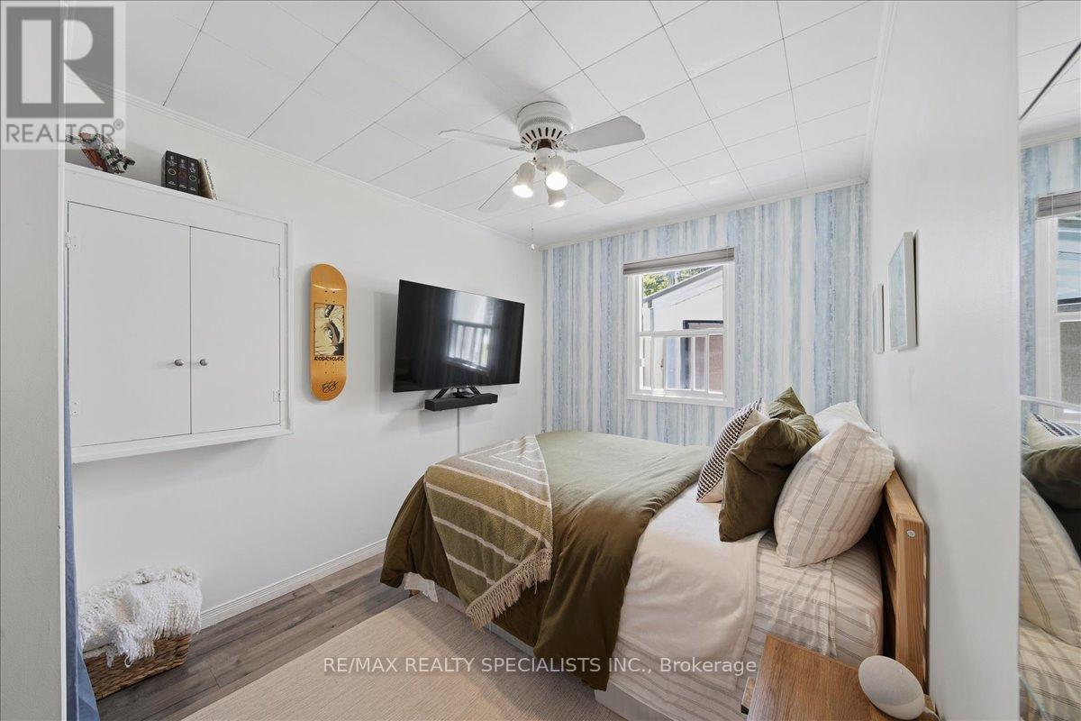 644 ROSE LANE - Image 26