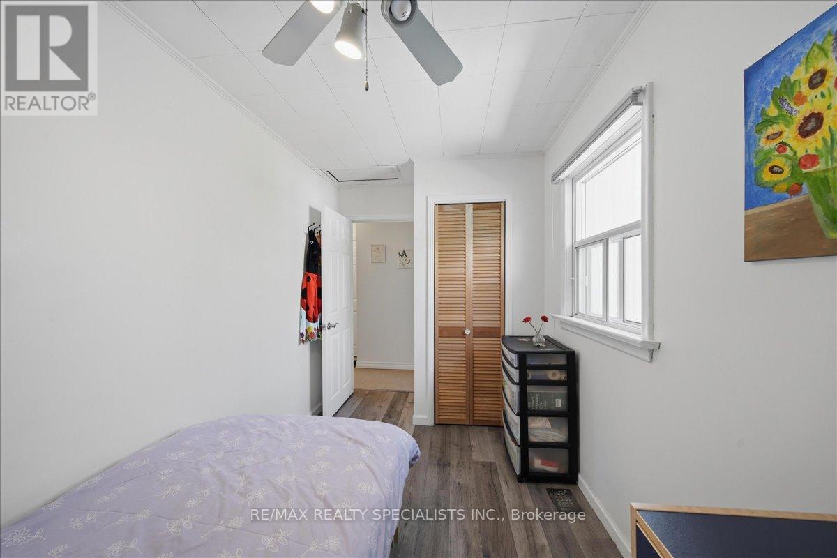 644 ROSE LANE - Image 31