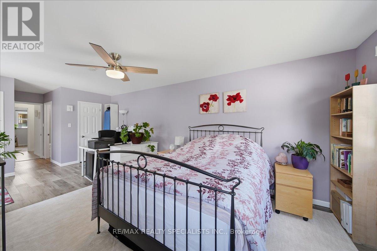 644 ROSE LANE - Image 37