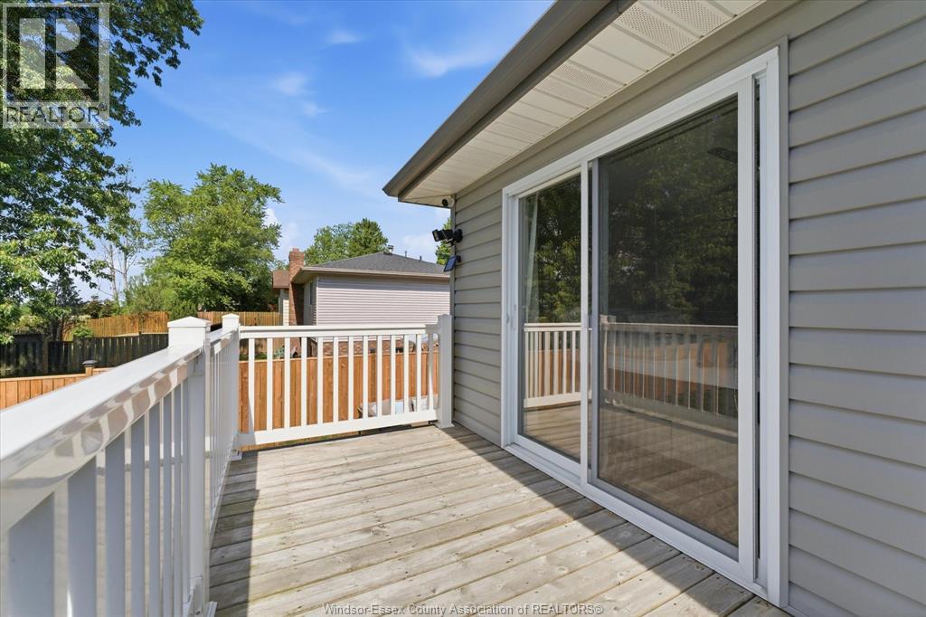 187 WOODLAWN CRESCENT - 30