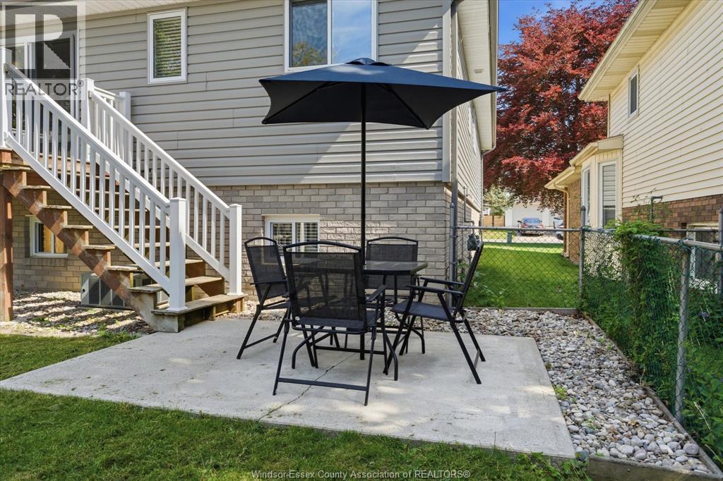 187 WOODLAWN CRESCENT - 34