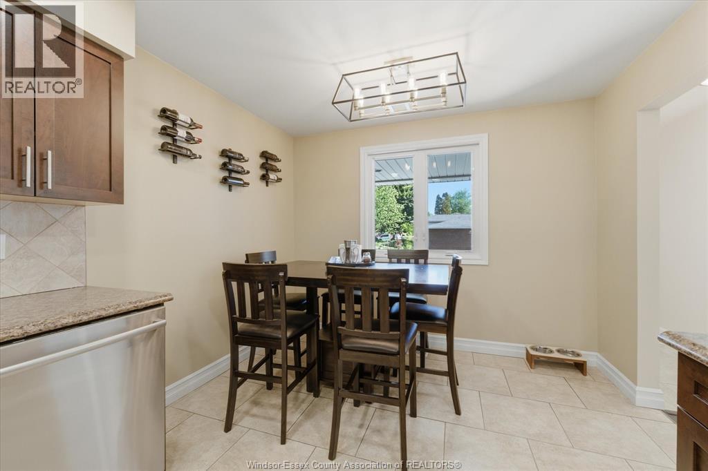 187 WOODLAWN CRESCENT - 9
