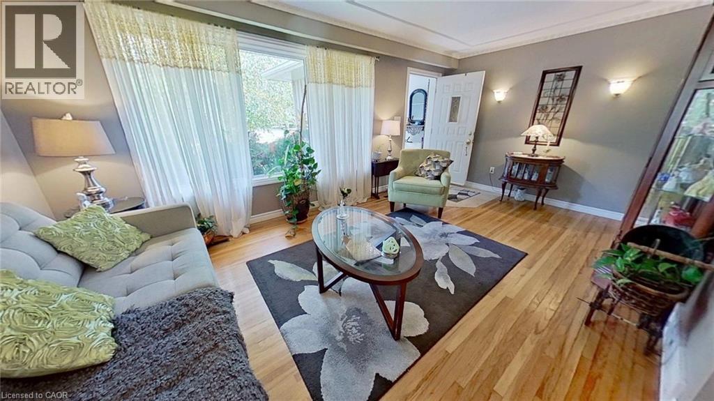27 HEPBURN Avenue - 15