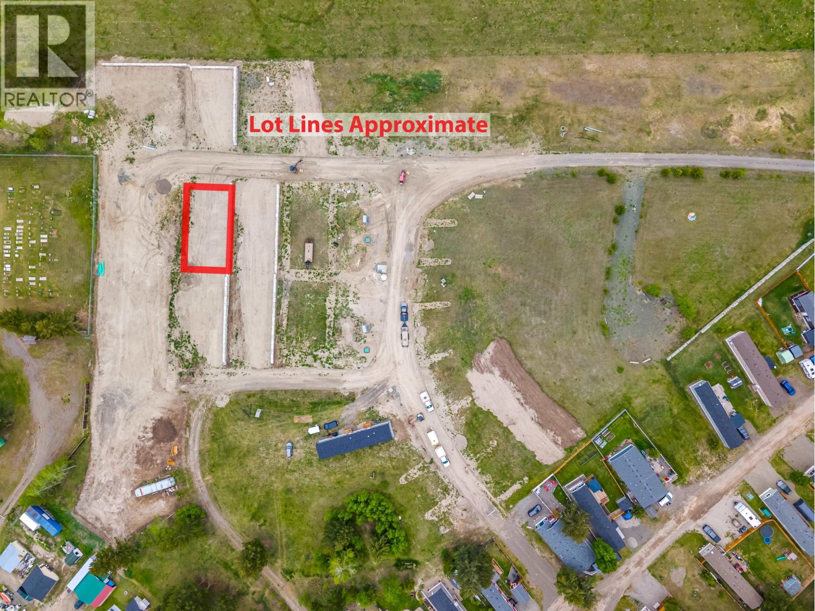 #59 4072 LAC LA HACHE STATION ROAD - Image 3