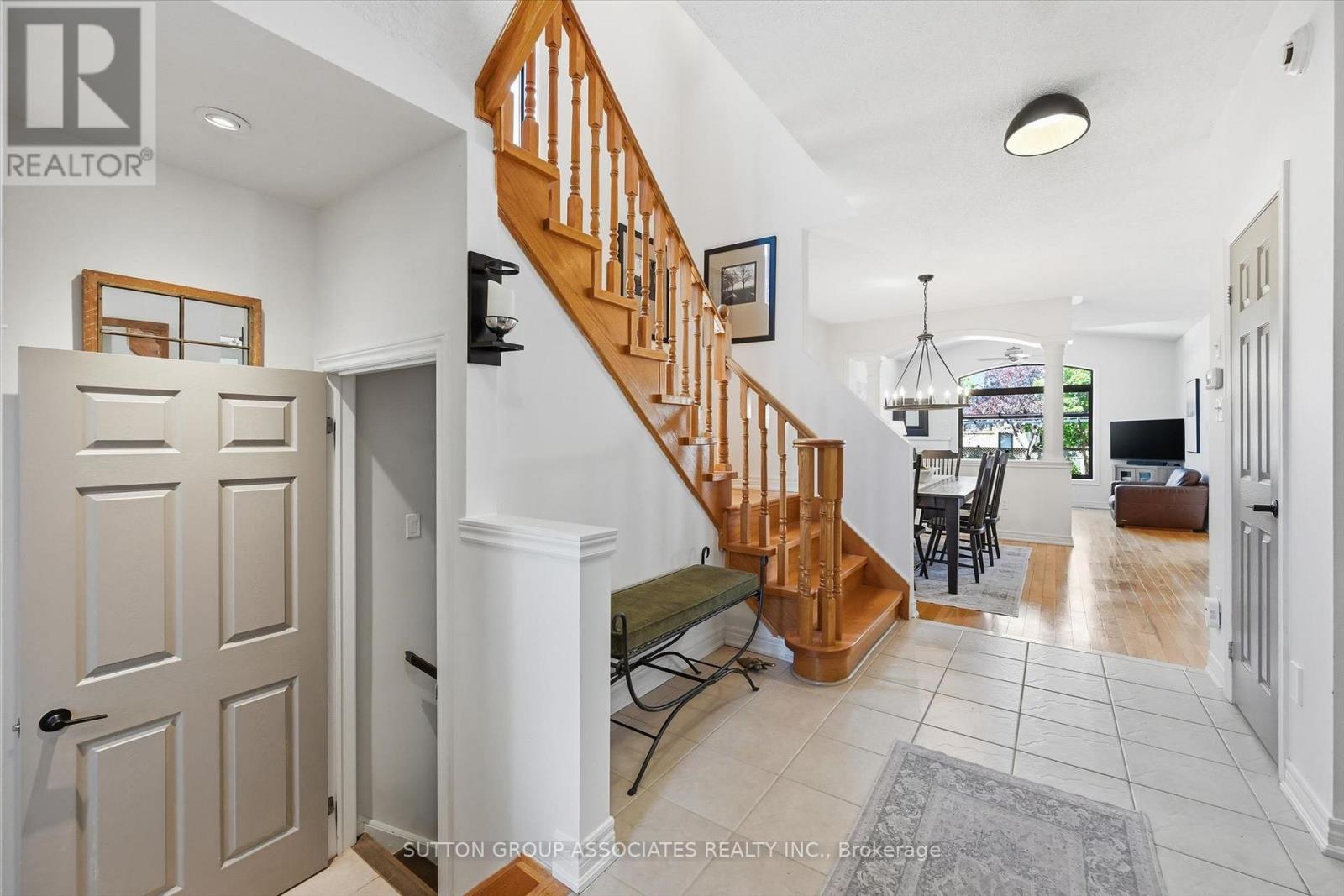 2417 HILDA DRIVE - 19