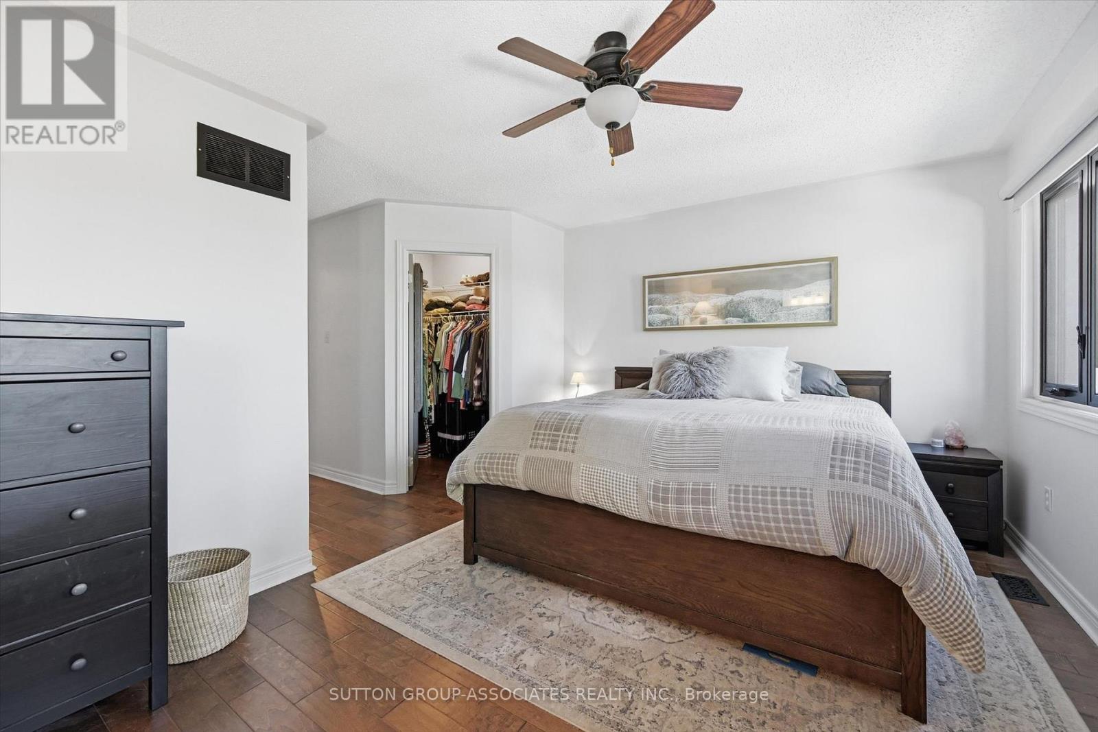 2417 HILDA DRIVE - 23