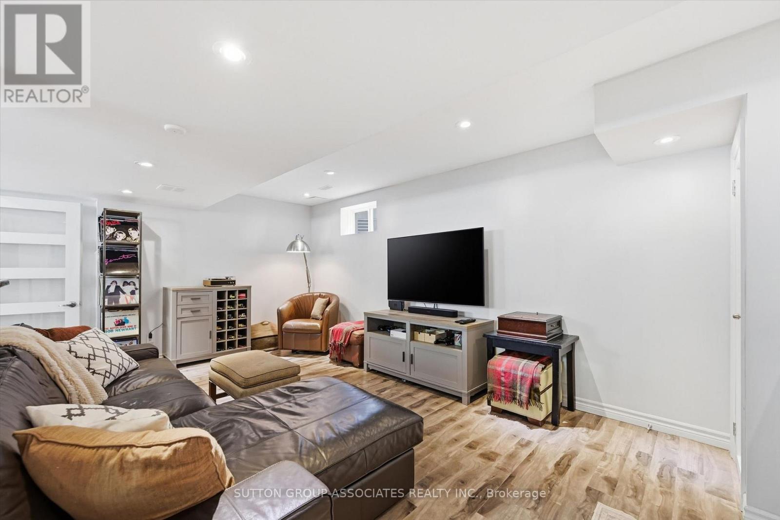 2417 HILDA DRIVE - 40