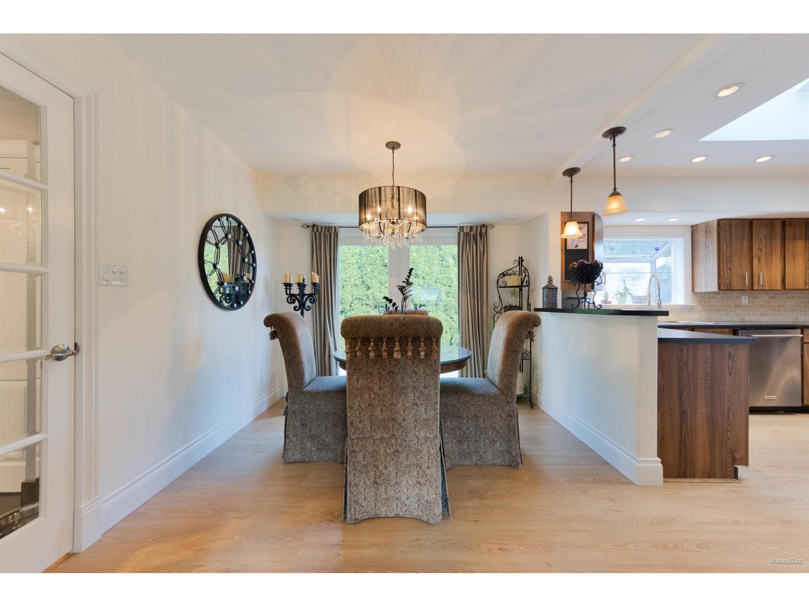 4 Bed, 2 Bath House for Sale in Surrey – 14735 109A AVENUE, Surrey - Image 14
