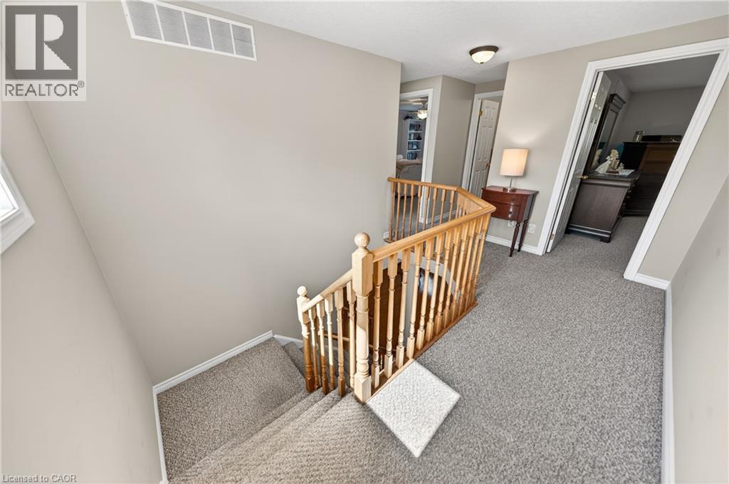 211 MCNICHOL Drive - 33