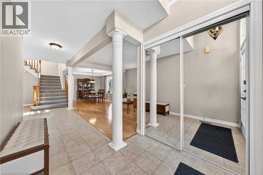 211 MCNICHOL Drive - 8