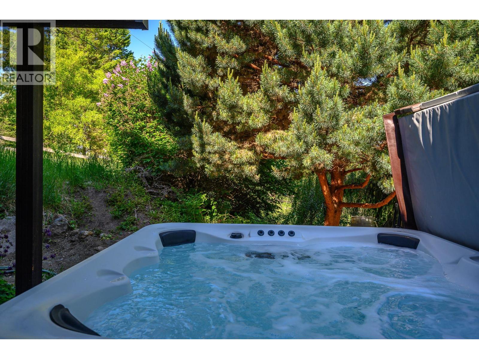 5860 Learmouth Road - 43