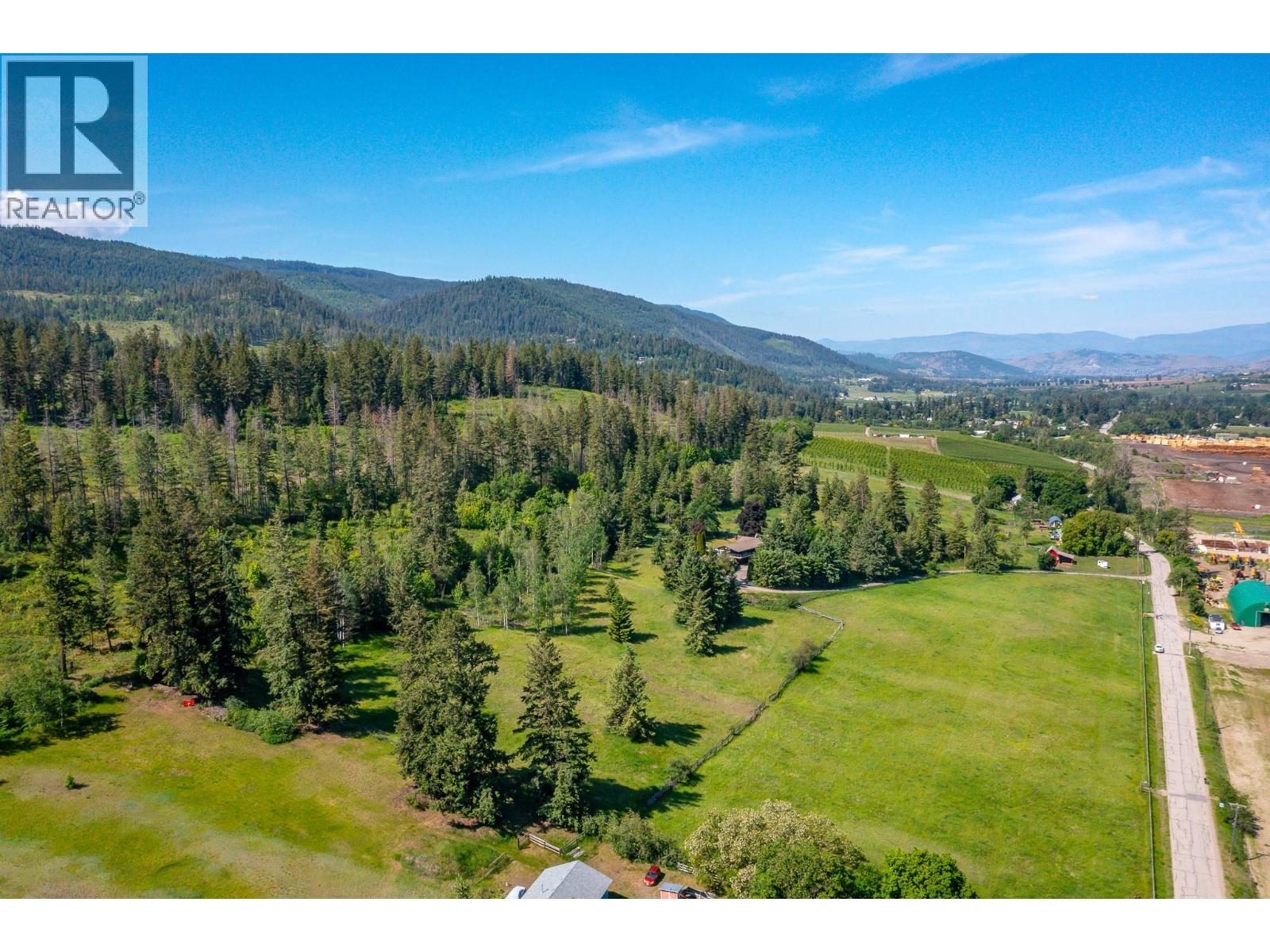 5860 Learmouth Road - 73