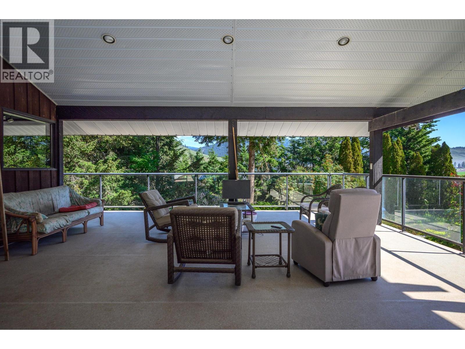 5860 Learmouth Road - 54