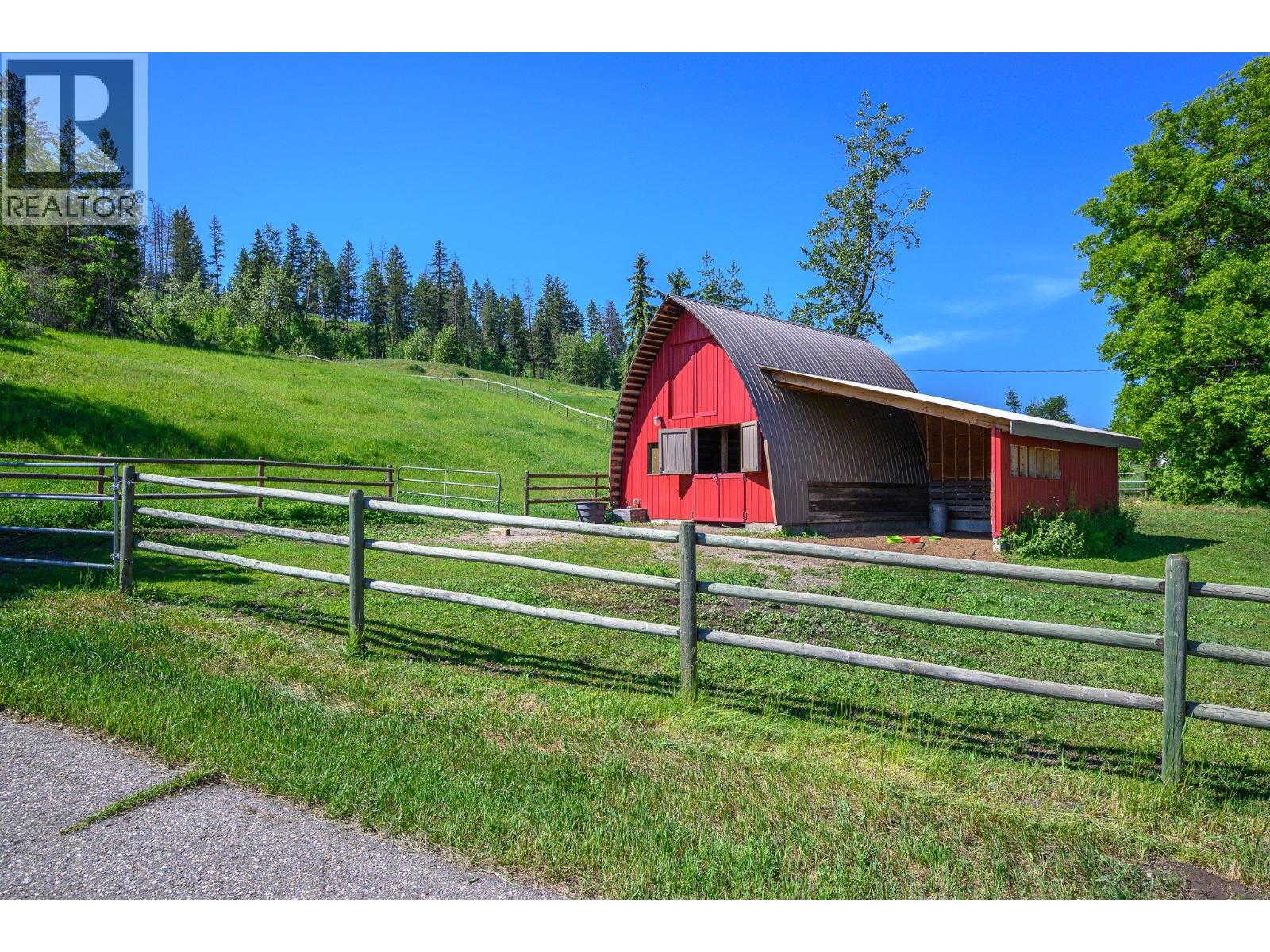5860 Learmouth Road - 2