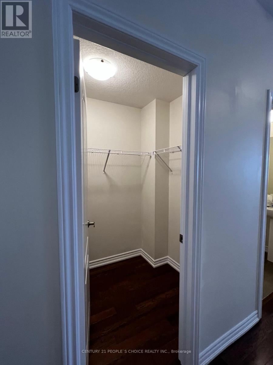 216 EXPLORER WAY - 19