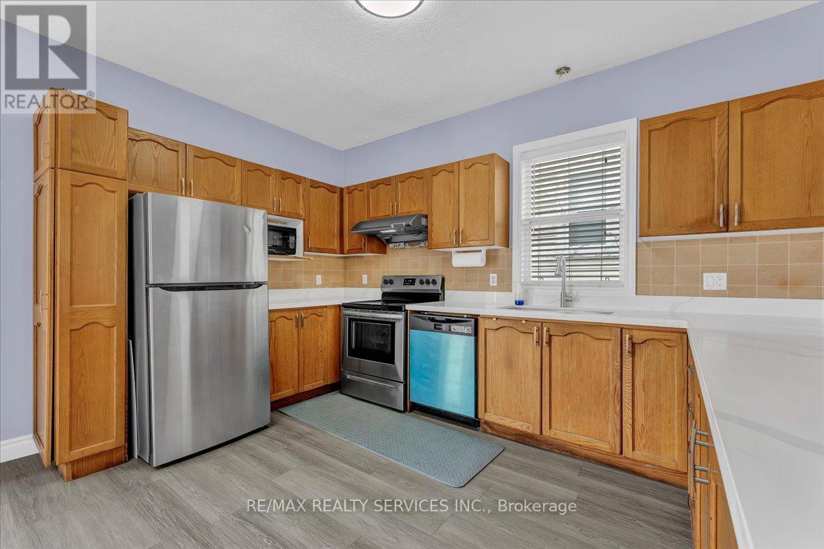 672 ZERMATT DRIVE - 18