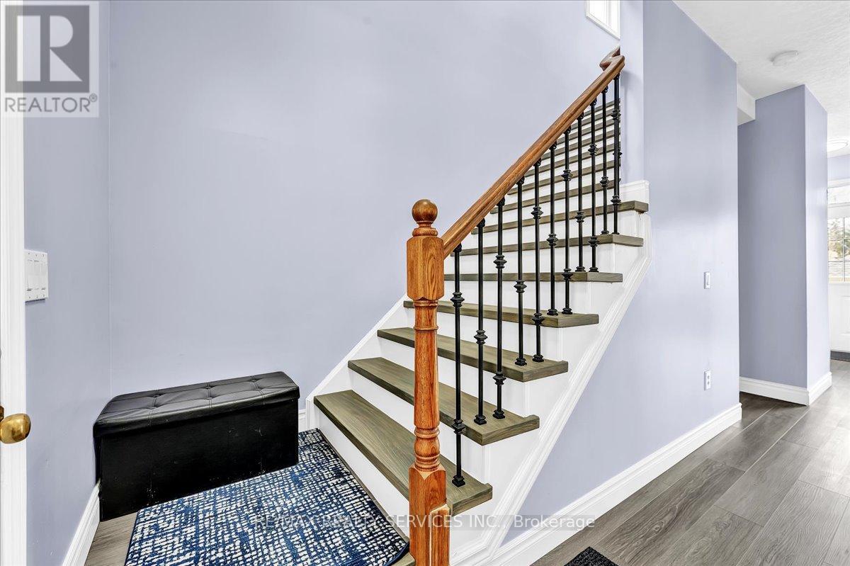 672 ZERMATT DRIVE - 22