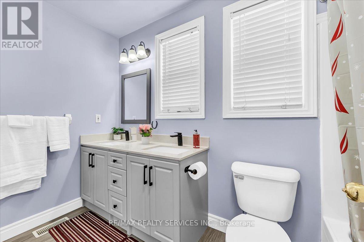 672 ZERMATT DRIVE - 31