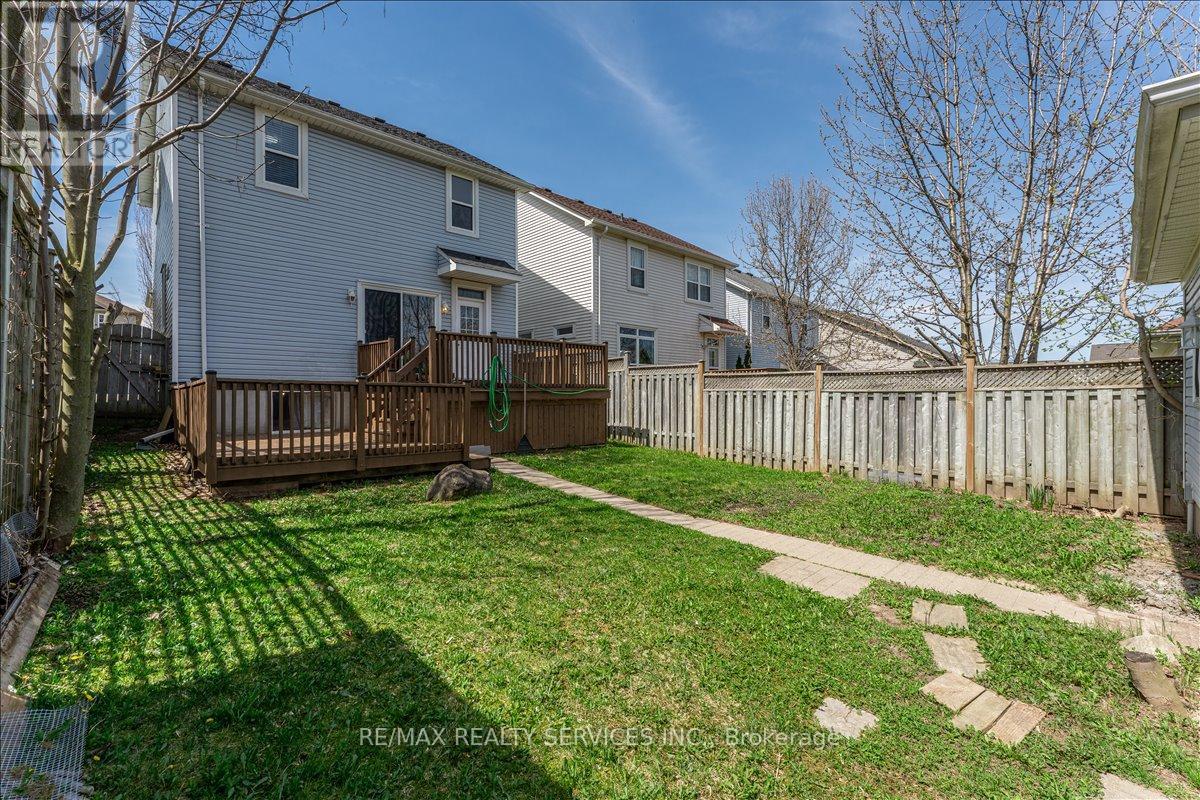 672 ZERMATT DRIVE - 38