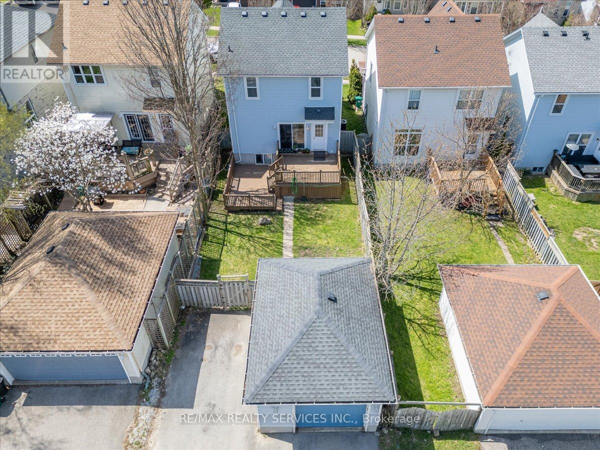 672 ZERMATT DRIVE - 44