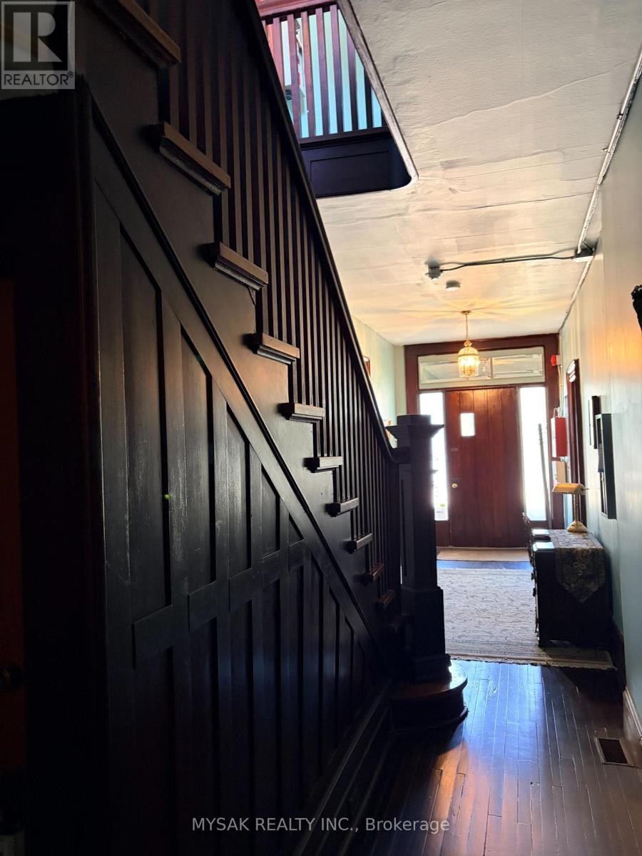 315 CENTRE STREET - 10