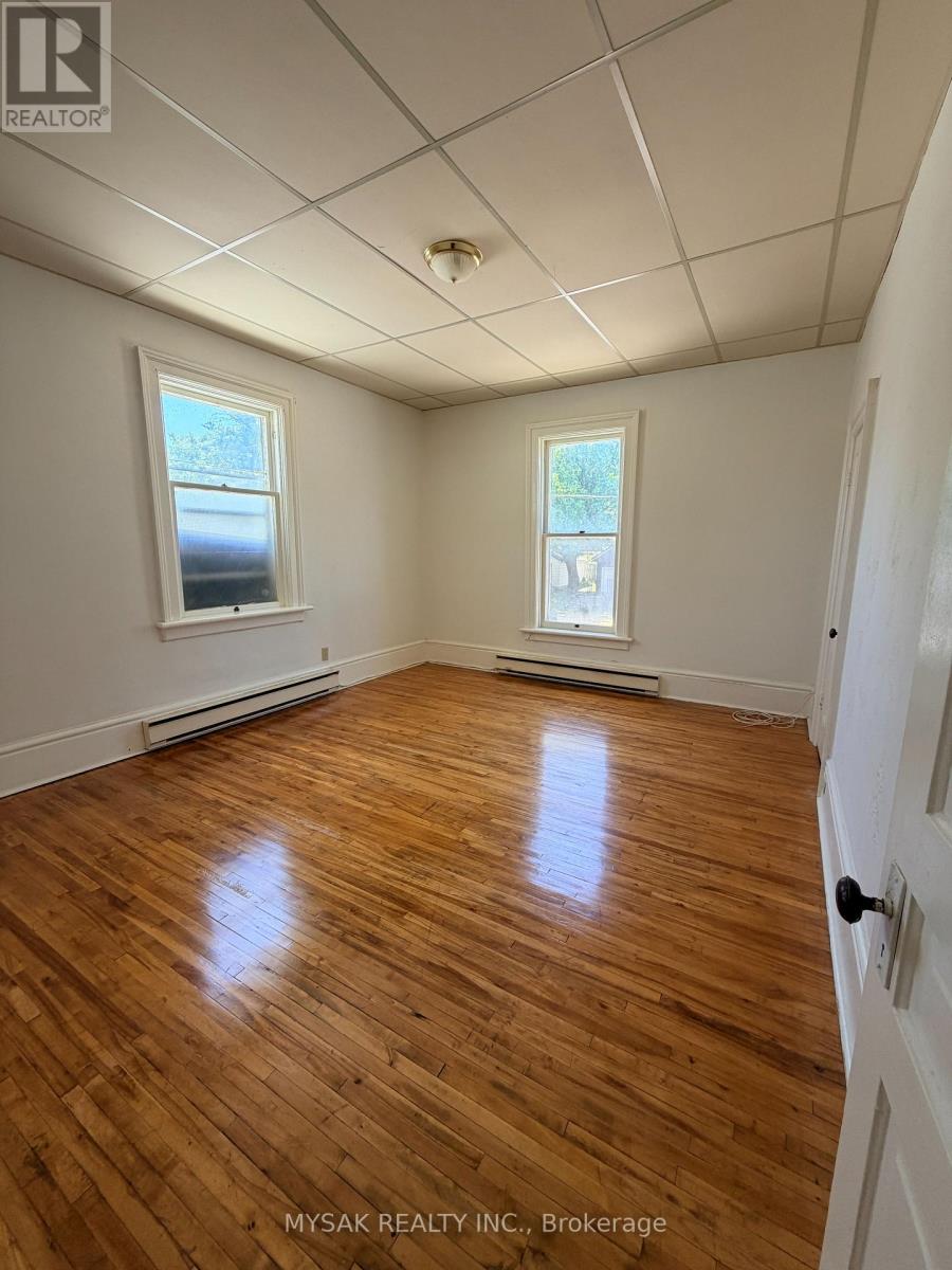 315 CENTRE STREET - 15