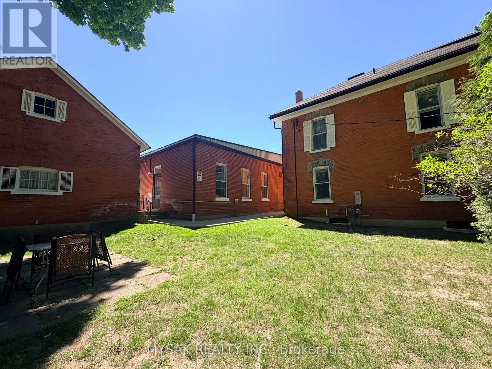 315 CENTRE STREET - 5