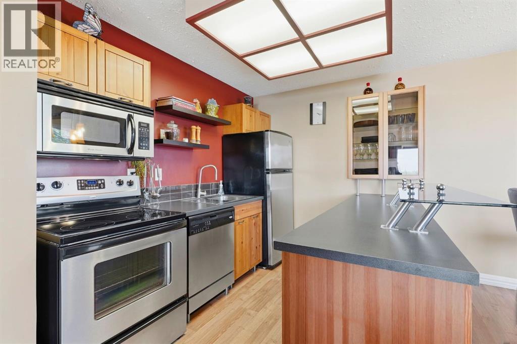 25054 South Pine Lake Road, Rural Red Deer County