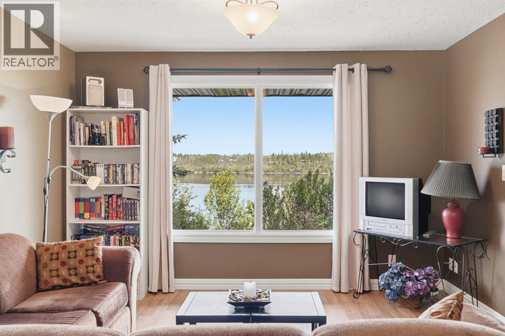 25054 South Pine Lake Road, Rural Red Deer County