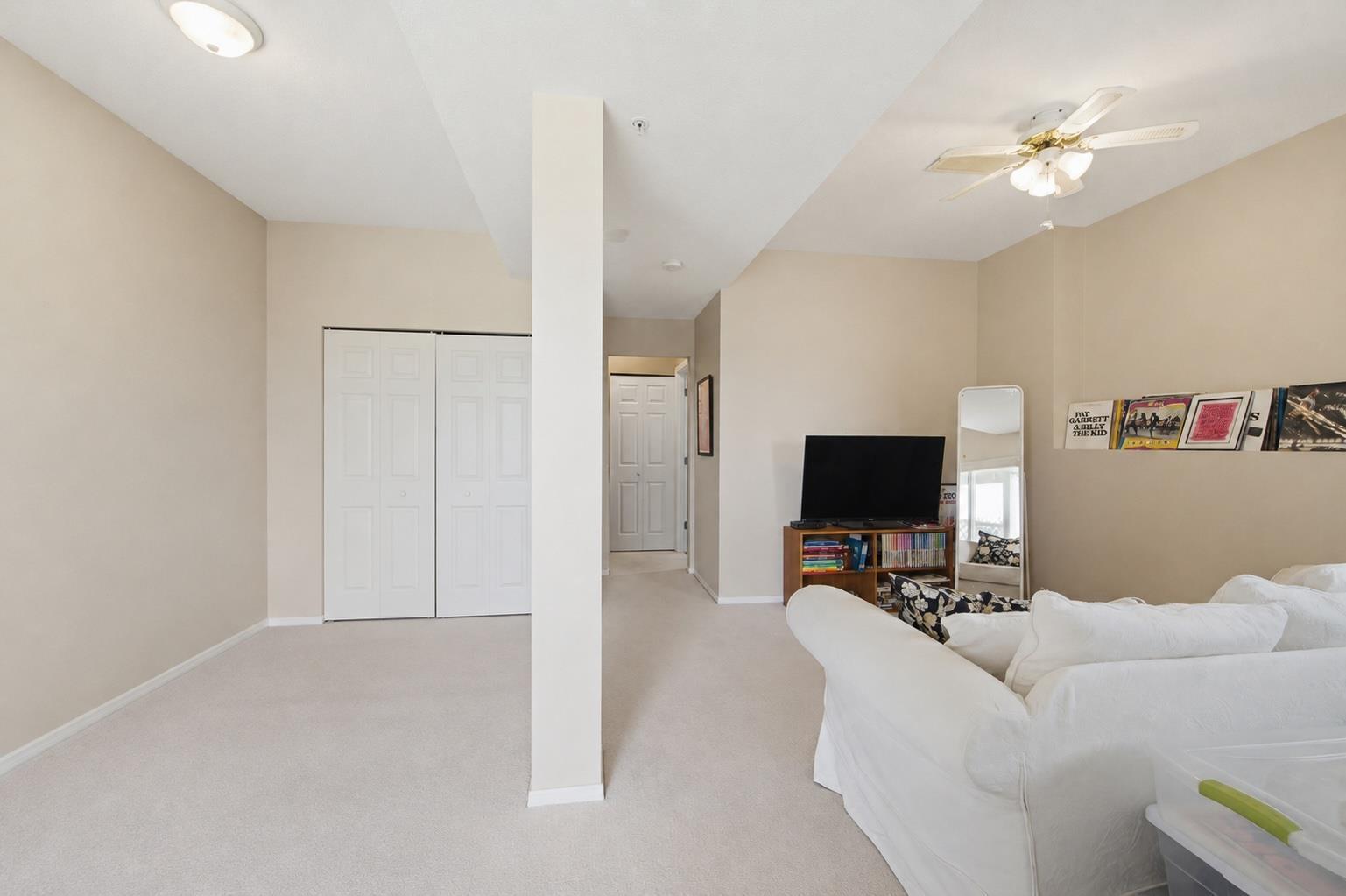 72 35287 OLD YALE ROAD
