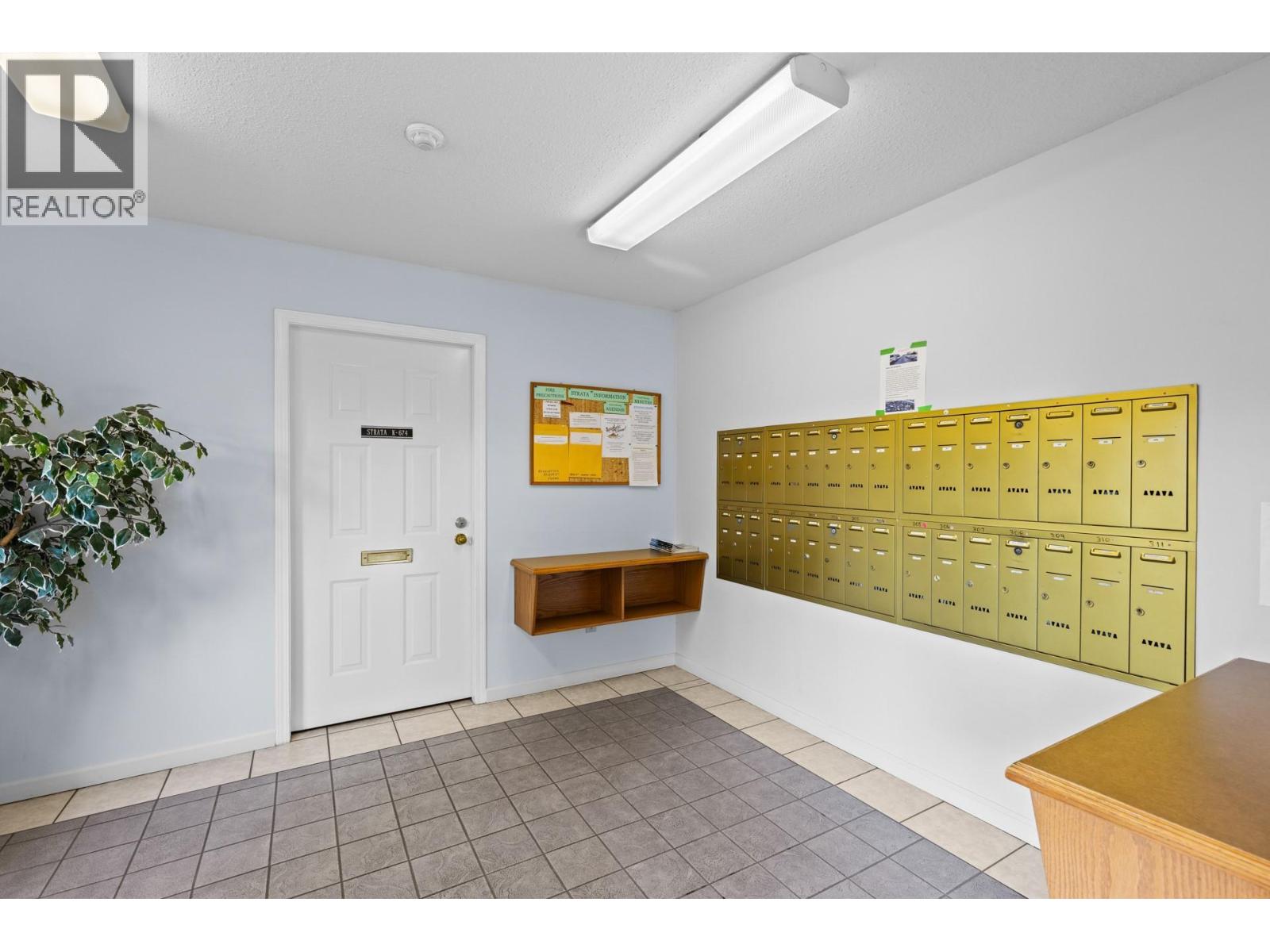 #101 1170 Brookside Avenue - 43