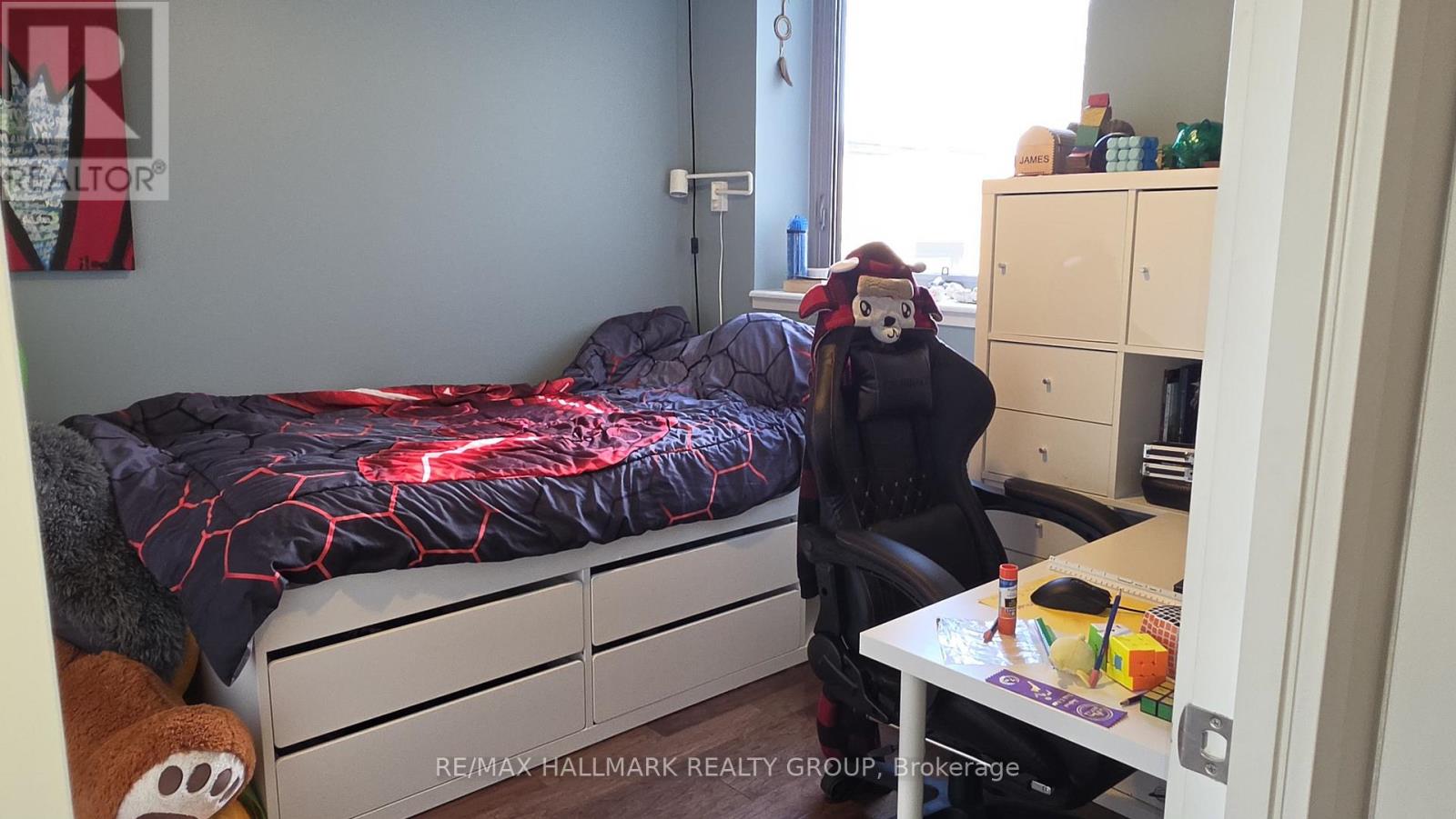2 Bed, 1 Bath Apartment for Rent in Ottawa – 539 – 340 MCLEOD STREET, Ottawa – MLS# X13224980 - Image 2