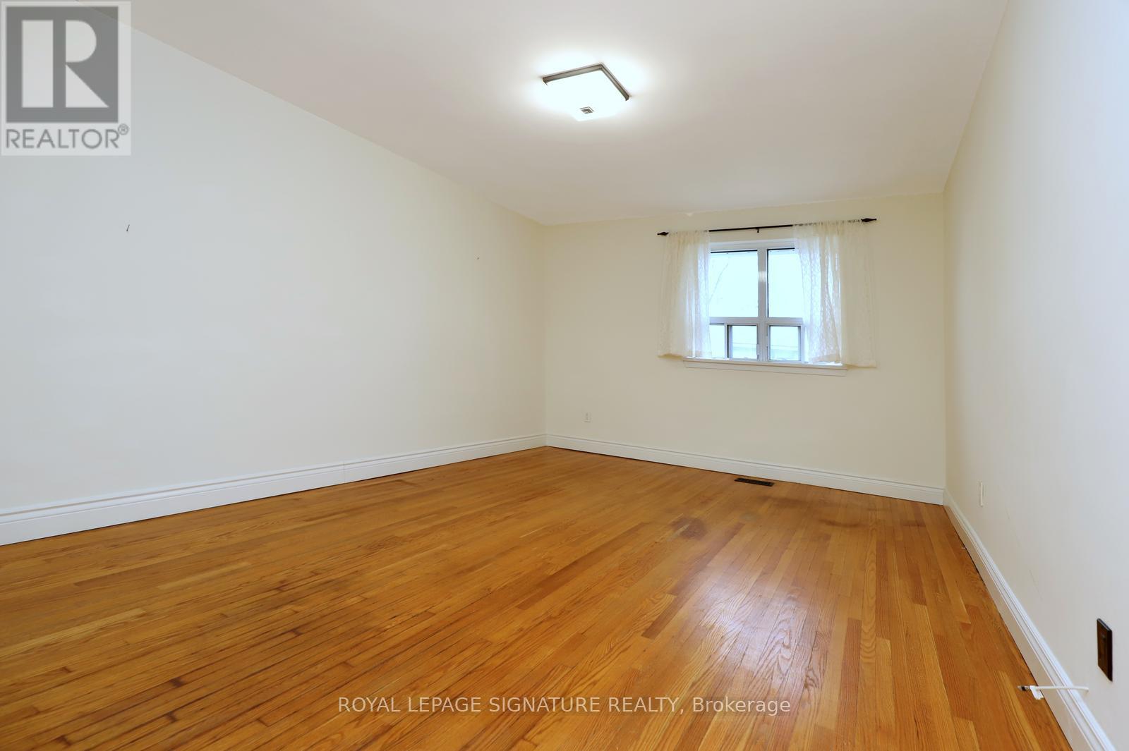 #20 160 CARSBROOKE ROAD - 24