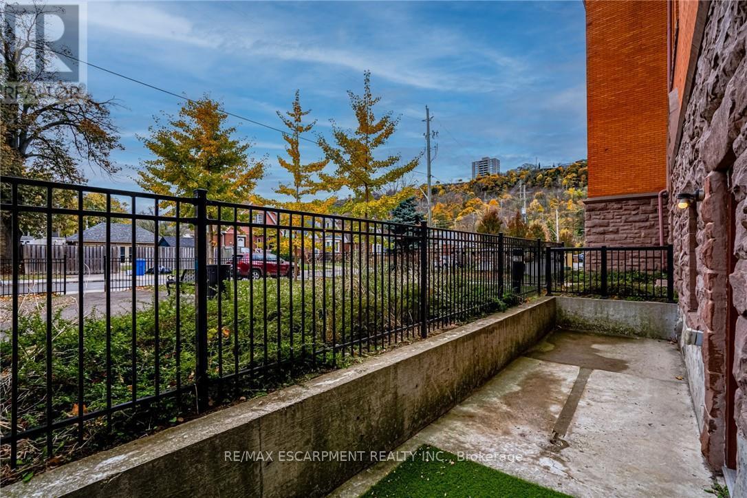 #104 200 STINSON STREET - 39